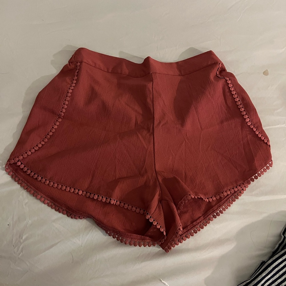 Shorts size S